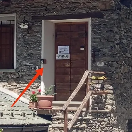 Rosina House E Pensionat Colico