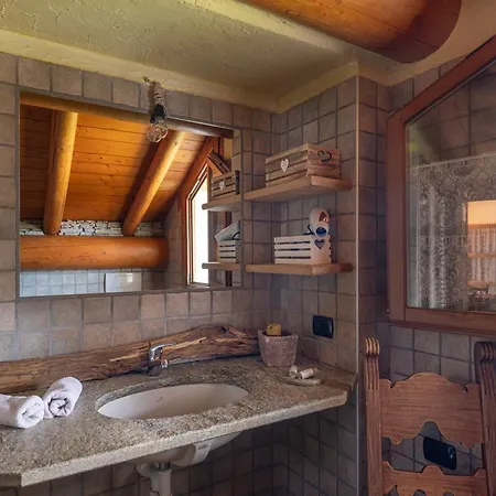 Rosina House E Гостевой дом